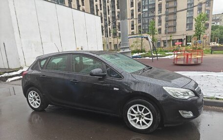 Opel Astra J, 2010 год, 580 000 рублей, 1 фотография