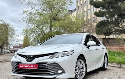 Toyota Camry, 2019 год, 1 799 000 рублей, 1 фотография