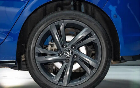 Volkswagen Golf VIII, 2022 год, 1 420 000 рублей, 18 фотография