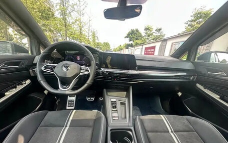 Volkswagen Golf VIII, 2023 год, 1 430 000 рублей, 5 фотография