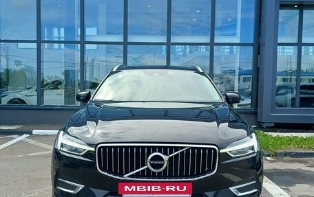 Volvo XC60 II, 2020 год, 4 299 000 рублей, 2 фотография