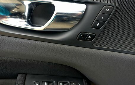 Volvo XC60 II, 2020 год, 4 299 000 рублей, 21 фотография