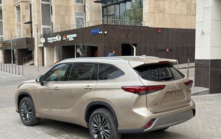 Toyota Highlander, 2026 год, 5 050 000 рублей, 4 фотография