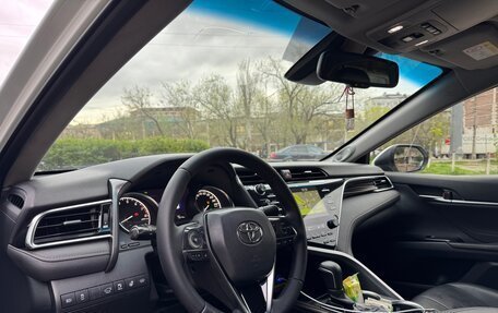 Toyota Camry, 2019 год, 1 799 000 рублей, 8 фотография