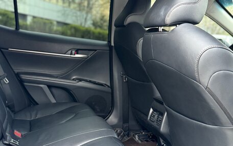 Toyota Camry, 2019 год, 1 799 000 рублей, 9 фотография