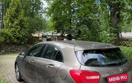 Mercedes-Benz A-Класс, 2013 год, 1 250 000 рублей, 2 фотография
