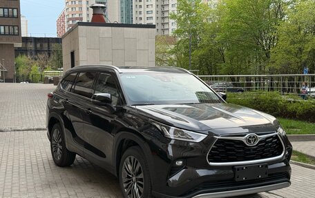 Toyota Highlander, 2026 год, 4 820 000 рублей, 3 фотография
