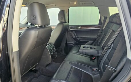 Volkswagen Touareg III, 2011 год, 1 850 000 рублей, 10 фотография