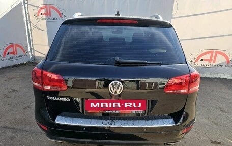 Volkswagen Touareg III, 2011 год, 1 850 000 рублей, 7 фотография