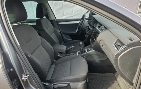 Skoda Octavia, 2015 год, 1 890 000 рублей, 12 фотография