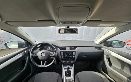 Skoda Octavia, 2015 год, 1 890 000 рублей, 9 фотография