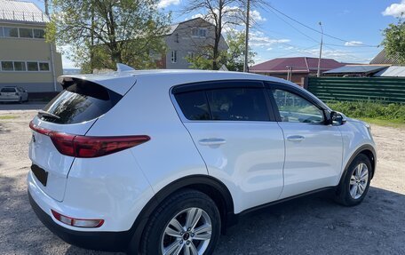 KIA Sportage IV рестайлинг, 2017 год, 2 200 000 рублей, 5 фотография