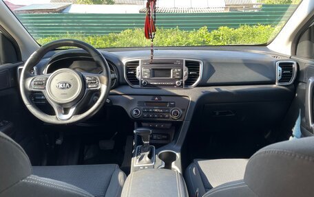 KIA Sportage IV рестайлинг, 2017 год, 2 200 000 рублей, 11 фотография