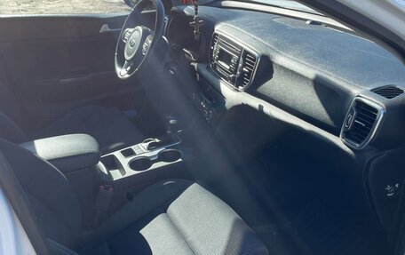 KIA Sportage IV рестайлинг, 2017 год, 2 200 000 рублей, 12 фотография