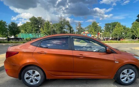 Hyundai Solaris II рестайлинг, 2015 год, 760 000 рублей, 5 фотография