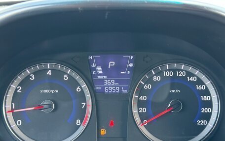 Hyundai Solaris II рестайлинг, 2012 год, 867 000 рублей, 14 фотография