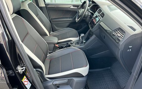 Volkswagen Tiguan II, 2021 год, 3 420 000 рублей, 5 фотография