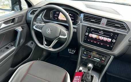 Volkswagen Tiguan II, 2021 год, 3 420 000 рублей, 6 фотография