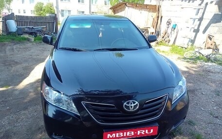 Toyota Camry, 2007 год, 640 000 рублей, 1 фотография