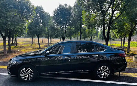 Volkswagen Lavida, 2023 год, 1 200 000 рублей, 7 фотография