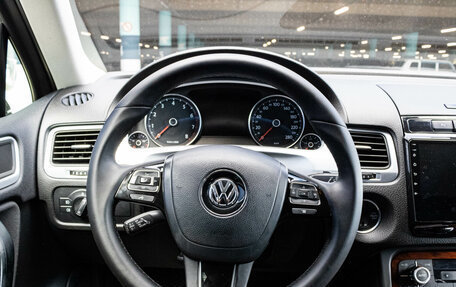 Volkswagen Touareg III, 2011 год, 1 749 000 рублей, 6 фотография