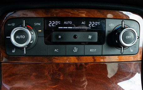 Volkswagen Touareg III, 2011 год, 1 749 000 рублей, 22 фотография