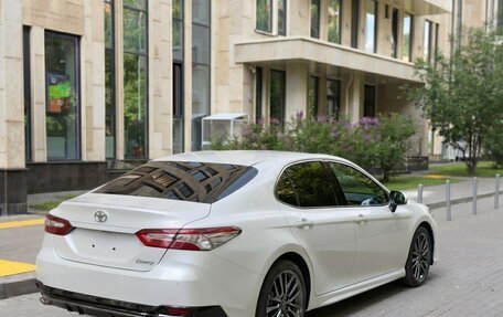 Toyota Camry, 2026 год, 3 850 000 рублей, 4 фотография