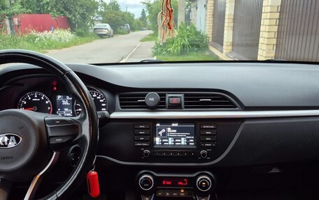 KIA Rio IV, 2019 год, 1 650 000 рублей, 13 фотография