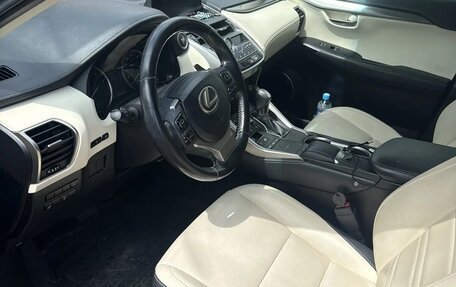 Lexus NX I, 2017 год, 2 500 000 рублей, 4 фотография