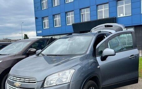 Chevrolet Tracker III, 2015 год, 1 200 000 рублей, 10 фотография