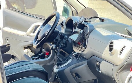 Peugeot Partner II рестайлинг 2, 2011 год, 570 000 рублей, 10 фотография