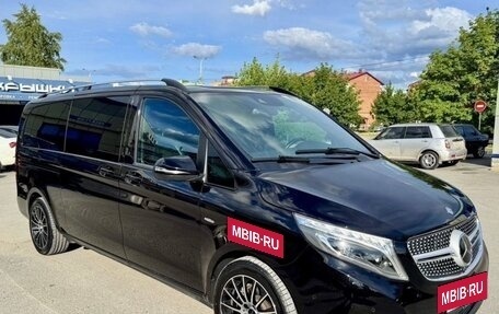 Mercedes-Benz V-Класс, 2016 год, 4 500 000 рублей, 2 фотография