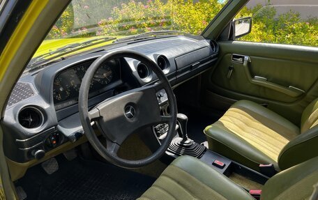 Mercedes-Benz W123, 1980 год, 200 000 рублей, 12 фотография