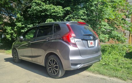 Honda Fit III, 2019 год, 1 100 000 рублей, 4 фотография
