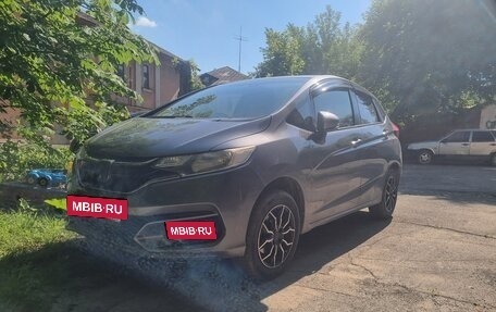 Honda Fit III, 2019 год, 1 100 000 рублей, 2 фотография