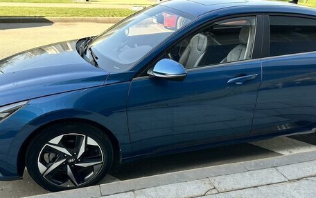 Hyundai Elantra, 2021 год, 1 530 000 рублей, 4 фотография
