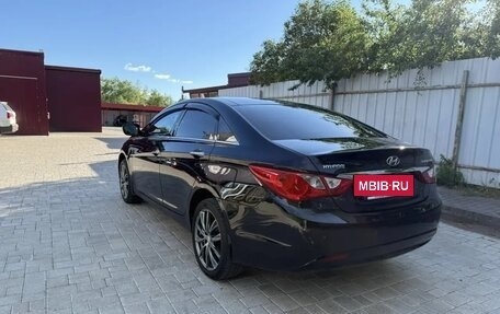Hyundai Sonata VI, 2012 год, 1 000 000 рублей, 5 фотография