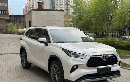 Toyota Highlander, 2026 год, 4 820 000 рублей, 2 фотография