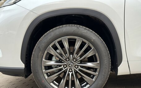Toyota Highlander, 2026 год, 4 820 000 рублей, 9 фотография