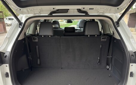 Toyota Highlander, 2026 год, 4 820 000 рублей, 15 фотография