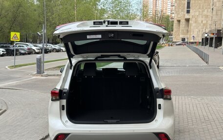 Toyota Highlander, 2026 год, 4 820 000 рублей, 14 фотография