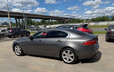 Jaguar XE I рестайлинг, 2016 год, 1 800 000 рублей, 3 фотография