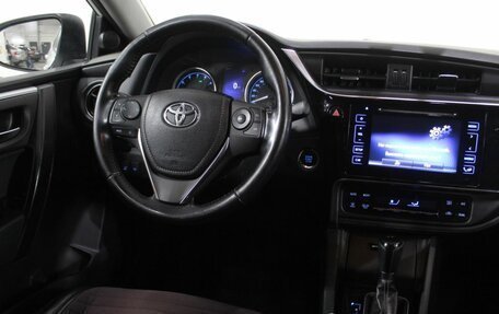 Toyota Corolla, 2018 год, 1 750 000 рублей, 24 фотография