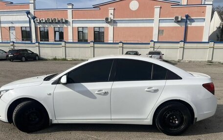 Chevrolet Cruze II, 2012 год, 550 000 рублей, 3 фотография