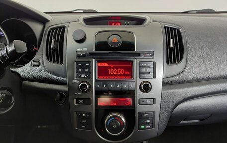 KIA Cerato III, 2010 год, 750 000 рублей, 15 фотография