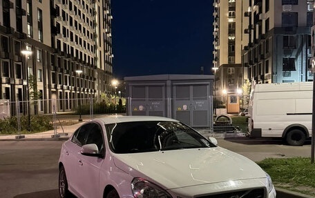Volvo S60 III, 2012 год, 950 000 рублей, 1 фотография