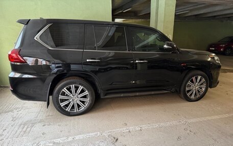 Lexus LX III, 2018 год, 9 550 000 рублей, 5 фотография