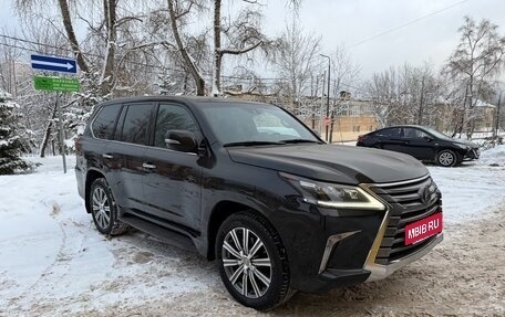 Lexus LX III, 2018 год, 9 550 000 рублей, 3 фотография