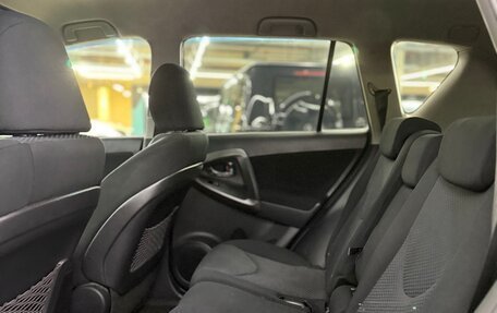Toyota RAV4, 2010 год, 1 250 000 рублей, 10 фотография