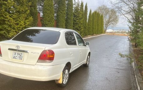 Toyota Platz, 2002 год, 300 000 рублей, 5 фотография